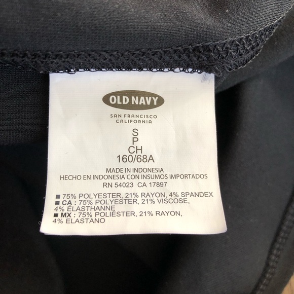 Polka dot skirt. - Picture 3 of 3